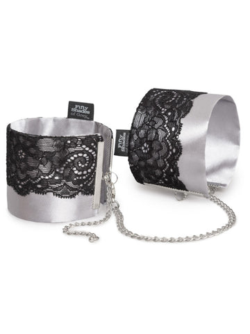 FIFTY SHADES OF GREY PLAY NICE SATIN AND LACE WRIST CUFFS